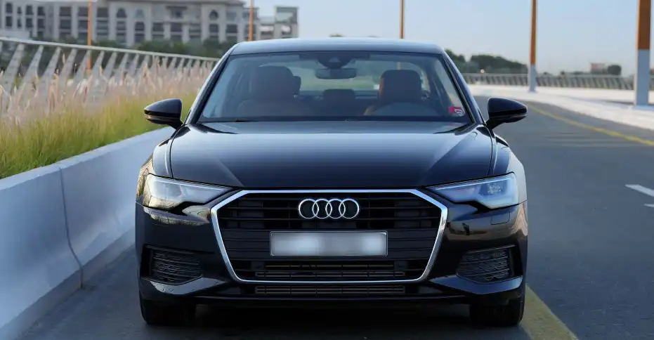 Audi A6 - image 2